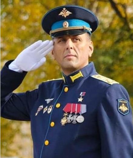 继稍早前俄南部军区第58集团军指挥官波波夫少将被解除职务之后，俄罗斯消息人士称，