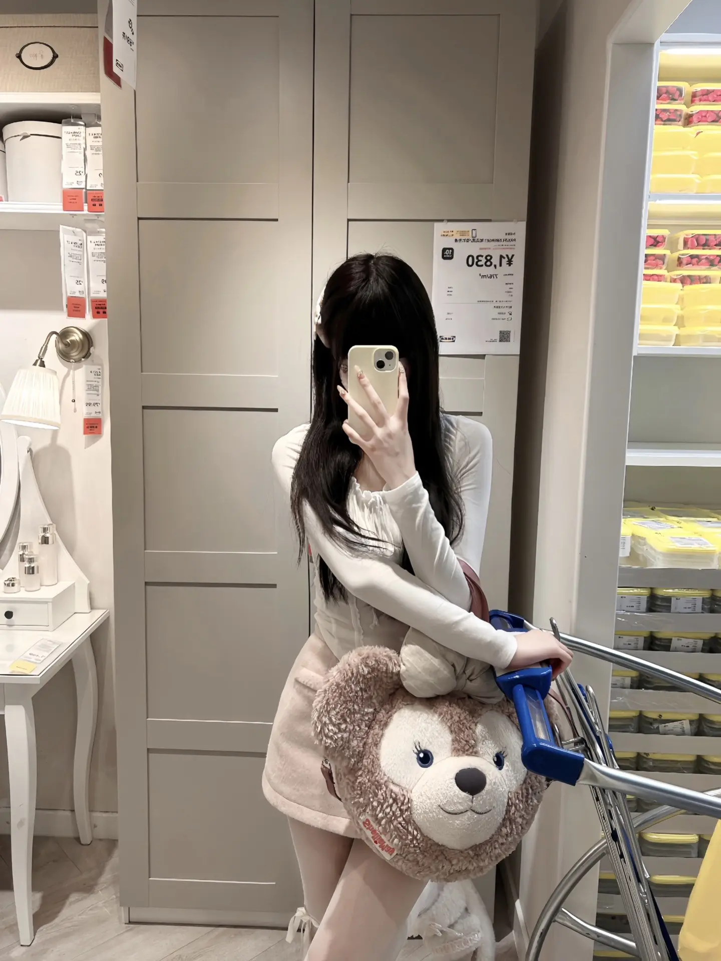 你把城墙垒的很高 却又希望有人不畏艰辛翻越过城墙来爱你