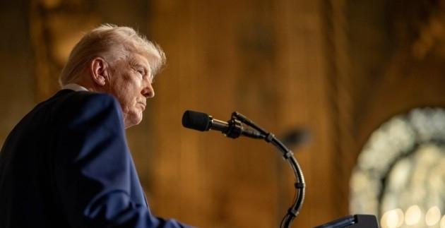 特朗普是个商人。
割地认输，是为你乌好，你手里没牌，没现金流，短期内看不到结果。