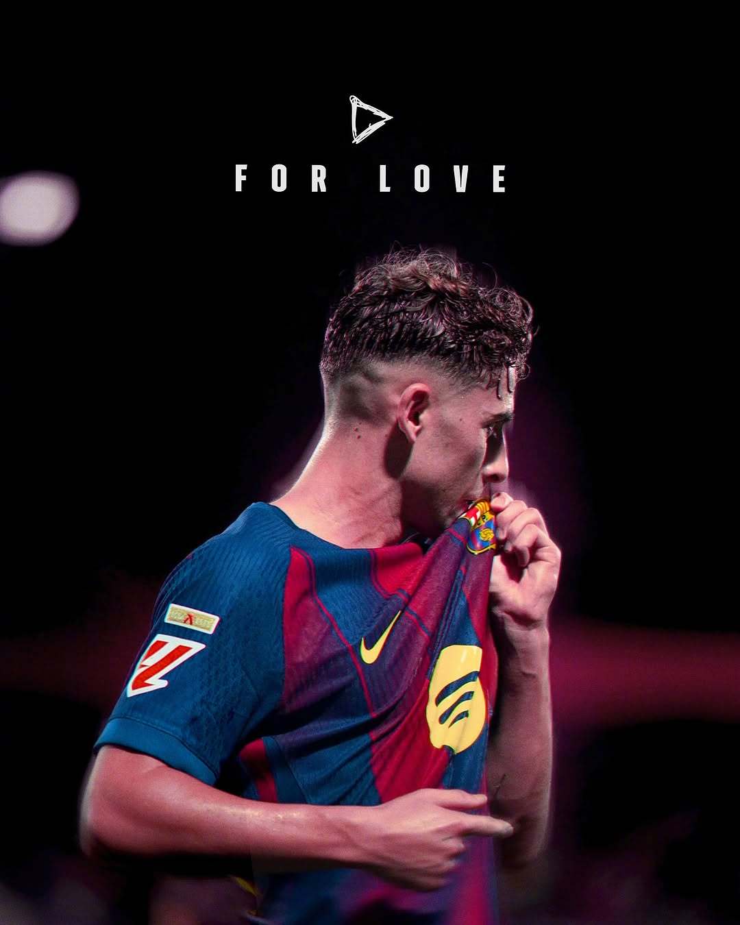 ❤️💙这是我们踢球的方式➡️爱与忠诚，速度与激情，进攻与防守，无所畏惧又有满满