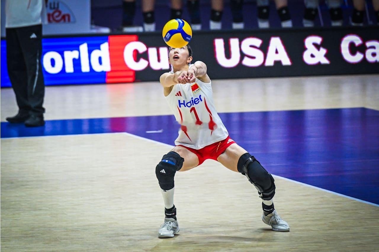 中国女排3-0中国台北女排中国女排主攻吴梦洁13分（19扣13中0失误0被拦）扣