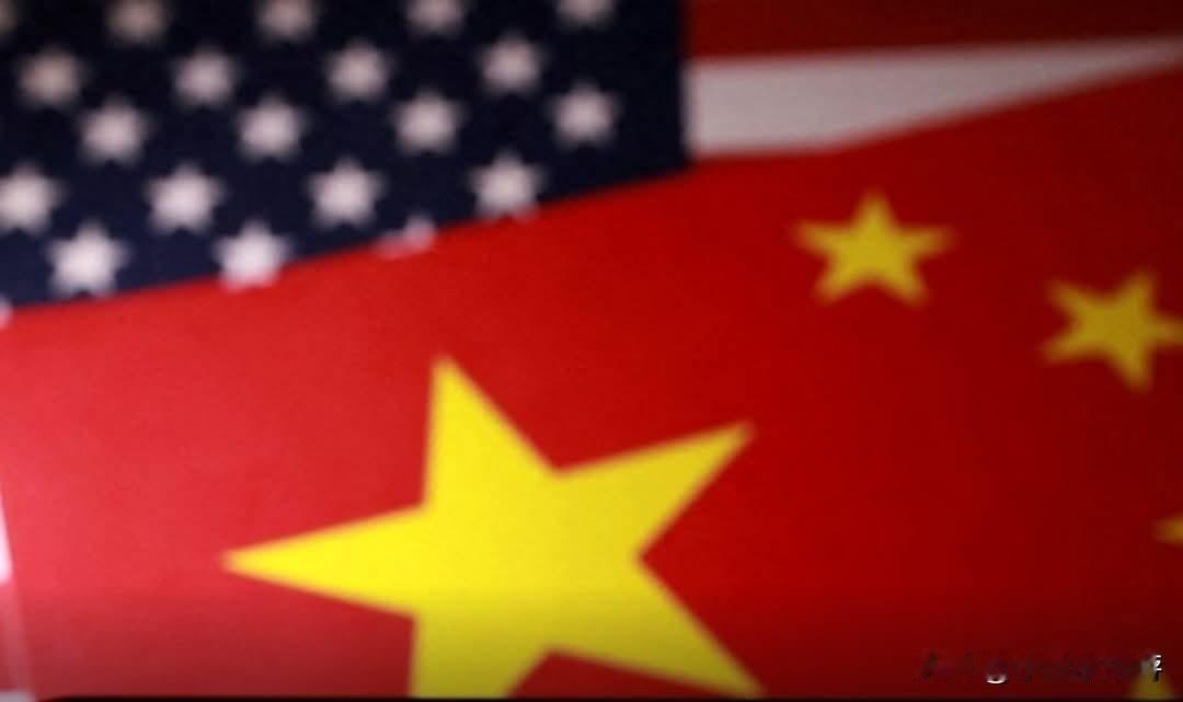 福布斯日前更新“中国富豪榜”，抖音母公司字节跳动创始人张一鸣以693亿美元身家登