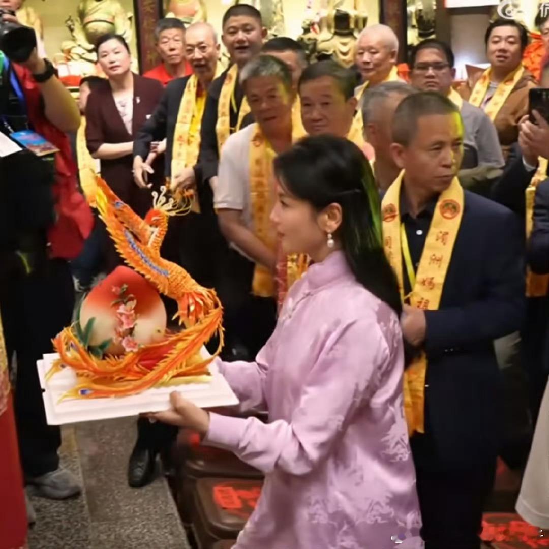 刘涛任妈祖文化全球推广大使 刘涛任妈“祖文化全球推广大使”[彩虹屁][彩虹屁][