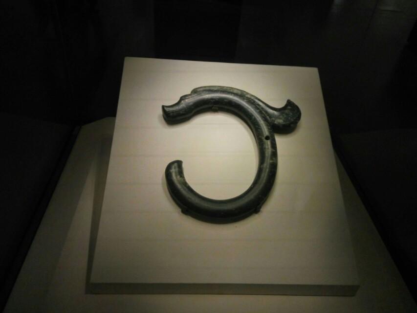 那时候的人，真是艺术，小到针线，大到建筑，每一件都是艺术品。