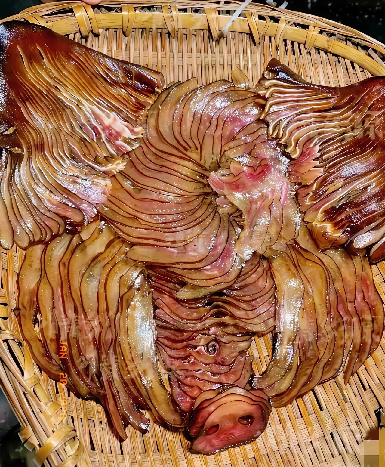 我敢打赌！谁能认出这个菜，我叫你一声师傅。[赞]