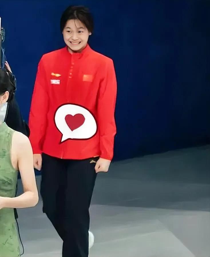 全红婵憋大招了！

半年没露面竟要冲三个项目？

熟悉跳水的都知道，全红婵这半年