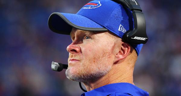 据ESPN名记亚当·谢夫特周一援引消息人士透露，布法罗比尔在又一次季后赛失利、再