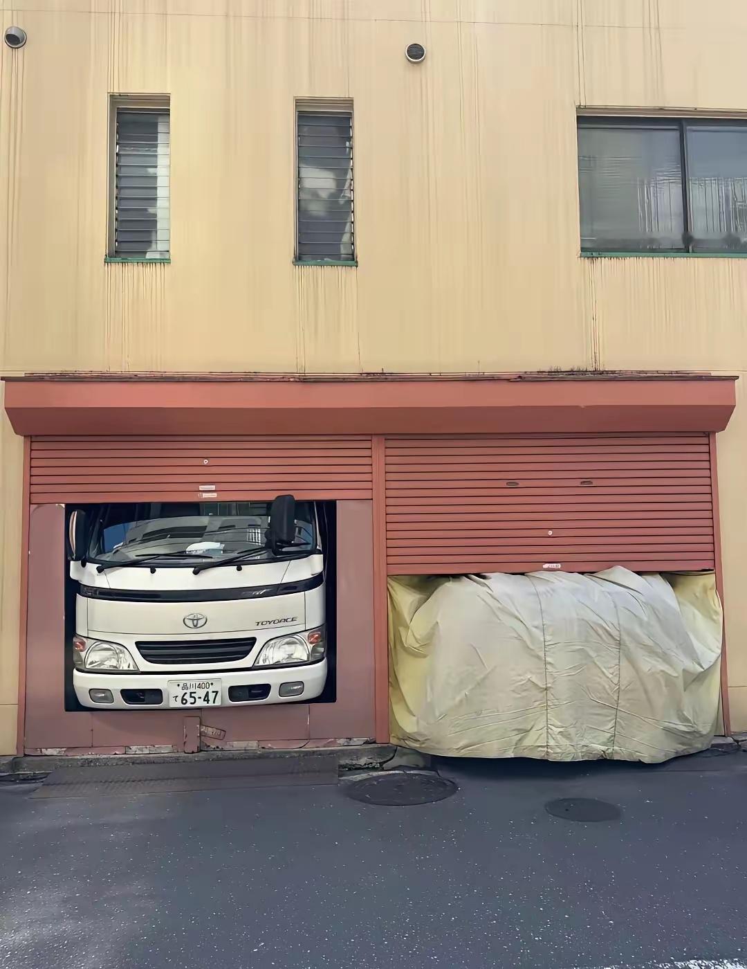 日式停车，把每一寸空间都榨干！ 