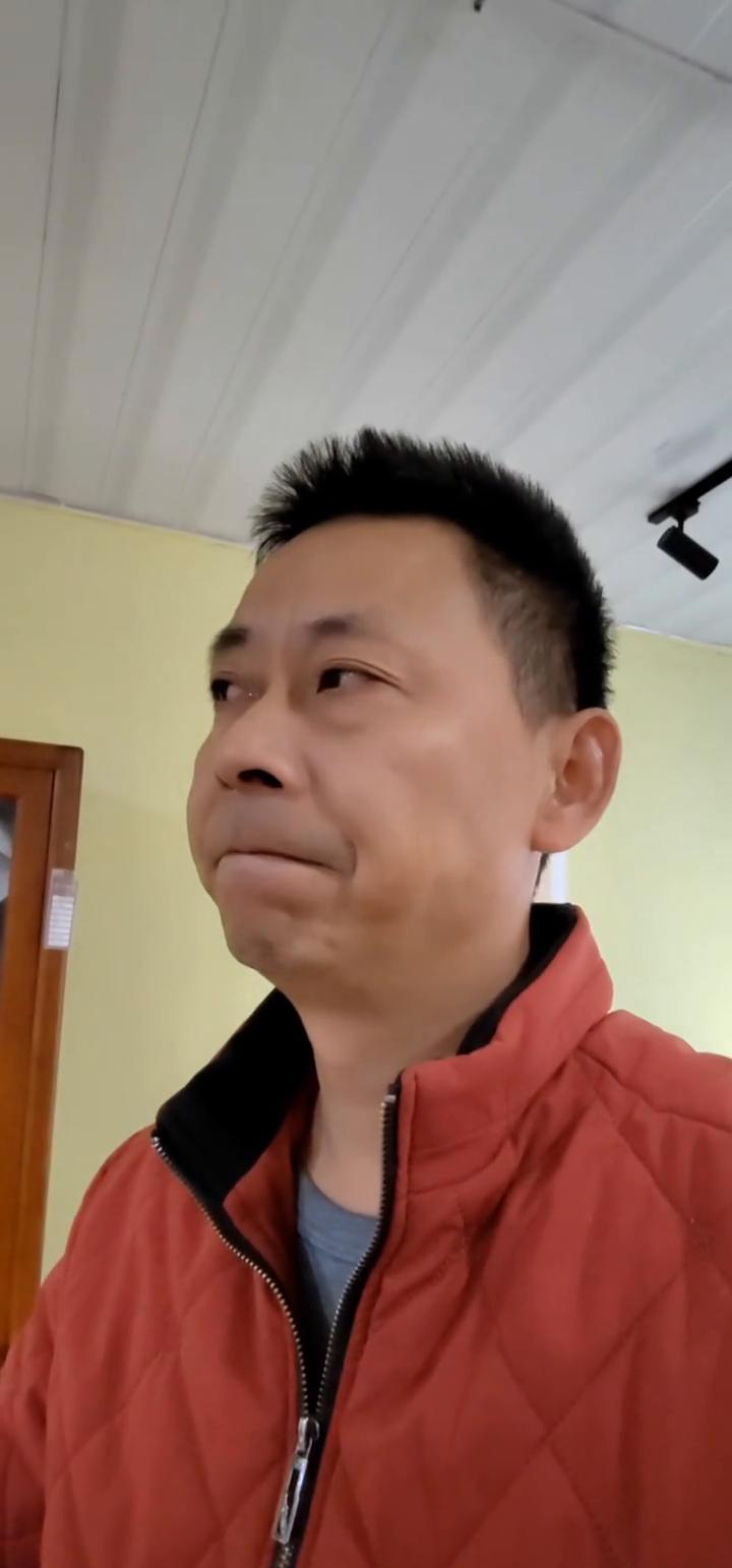 别怀疑直觉了，这个12月的生意是真的“冻人”，整个家具圈私底下都在叫苦连天！
这