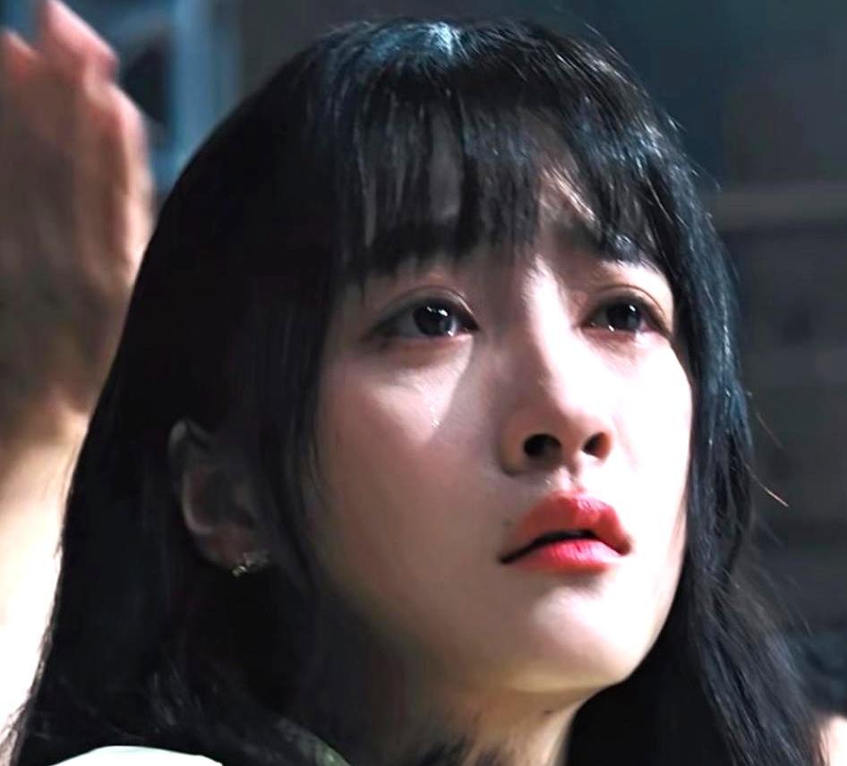 宣传期的天选女主，到了正片里单集只剩16秒。这场四个月的卖力演出，最终变成一场荒