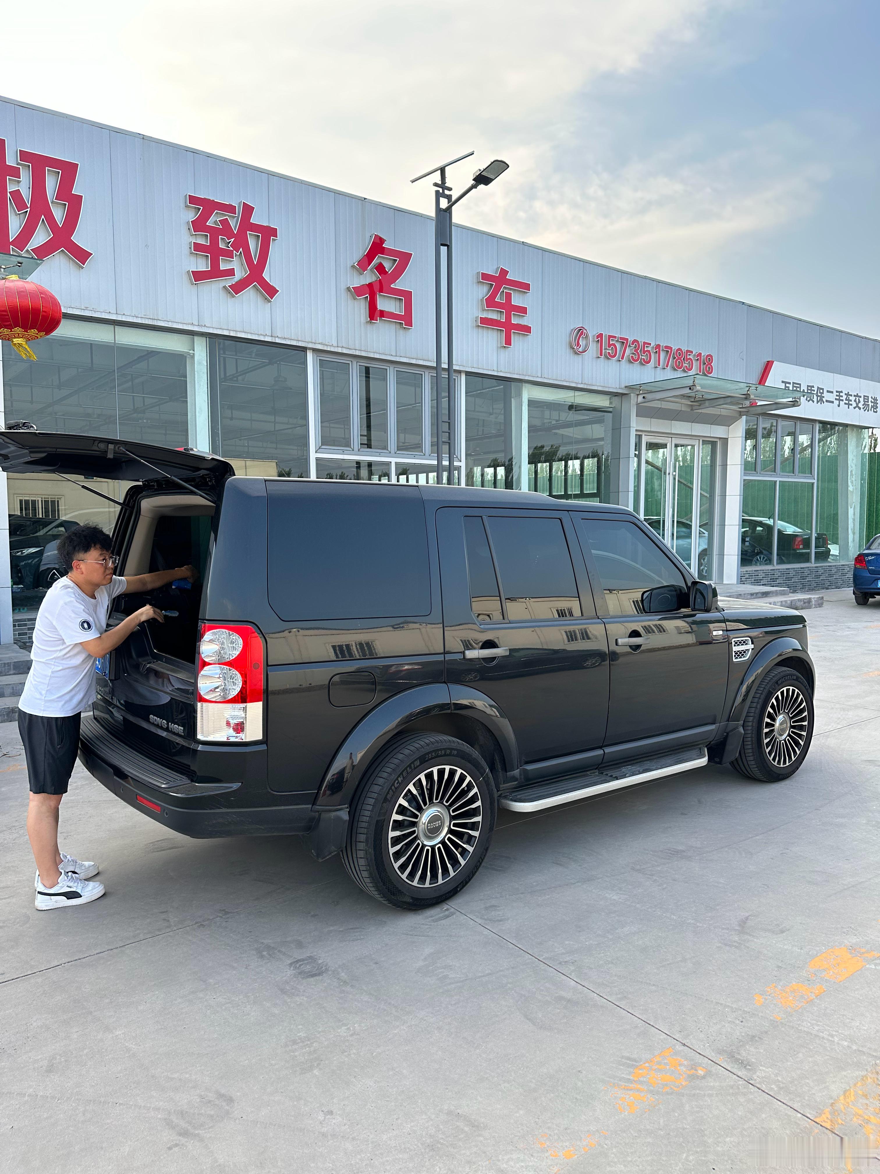 原车主给我留了小半箱油更重要的还是柴油 更加感动了这半箱柴油 够我上下班一周代步