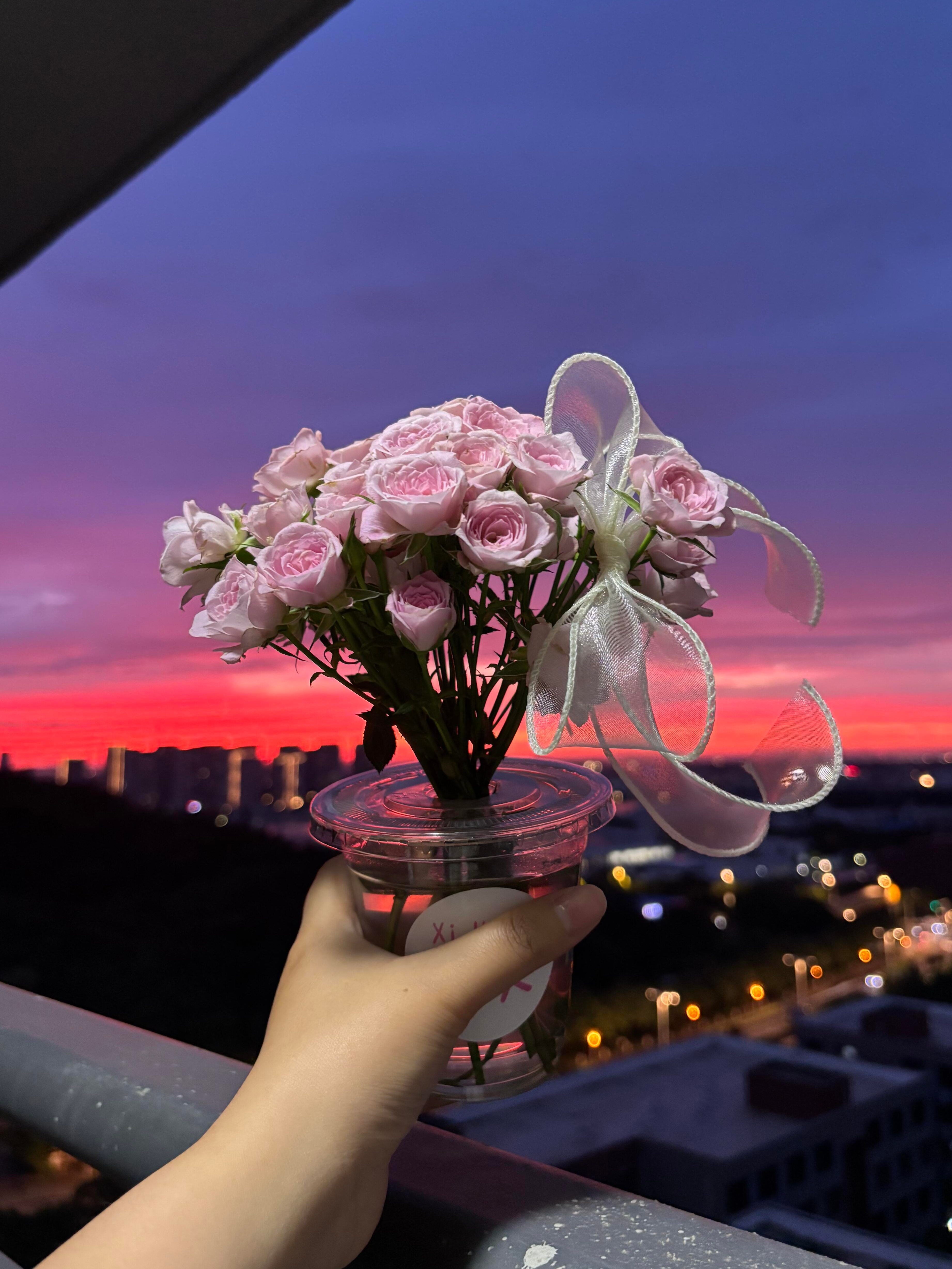 医院救不了每个病人,警察也抓不完每个坏人,早餐店不会开到晚上,我也做不到最好,因