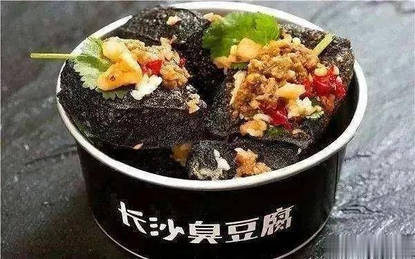 各省最具代表美食(仅限1种)，走过路过不要错过，你的家乡说对了吗？
1.北京：烤
