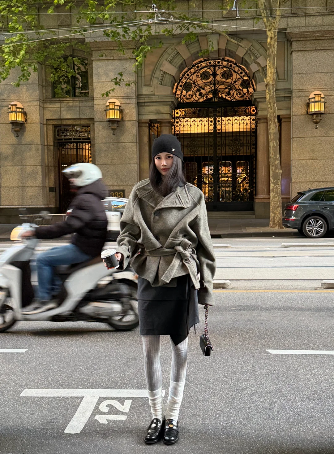 钱够不够花 够花就给我转点 不够就自己省点