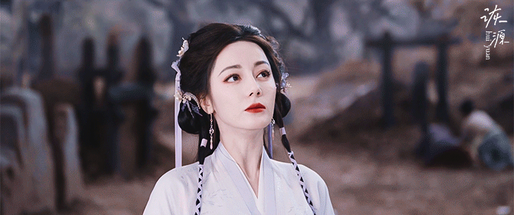 迪丽热巴 《白日提灯》贺思慕 / 动图▷EP01-11 垂发+紫衣（紫白）-撒纸