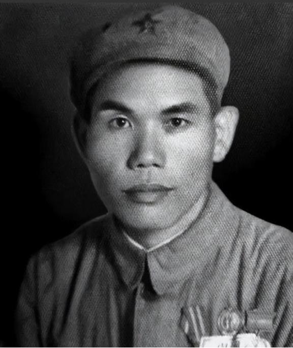 1955年，四野资深旅长王化一，得知授少校军衔，转身对组织干事，苦笑道：“太丢脸