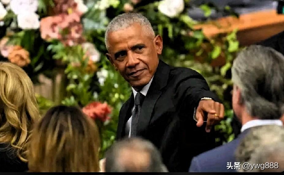 周五，加州州长加文·纽森似乎将民权运动偶像杰西·杰克逊的追悼会变成了竞选活动——