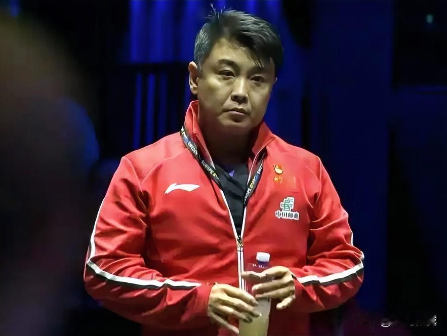 欧洲大满贯八强开赛，国乒男队主教练王皓有时间来思考了：哪三名队员上奥运会？年轻球
