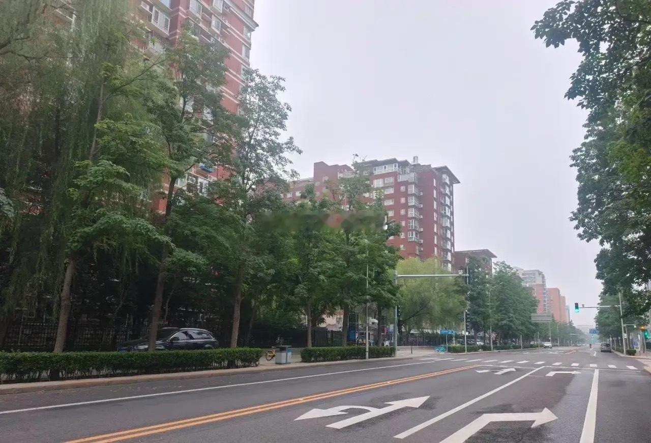 a股周三市场热点板块题材预测，第一，IPv6产业链，第二，化工品，产品提价，染料