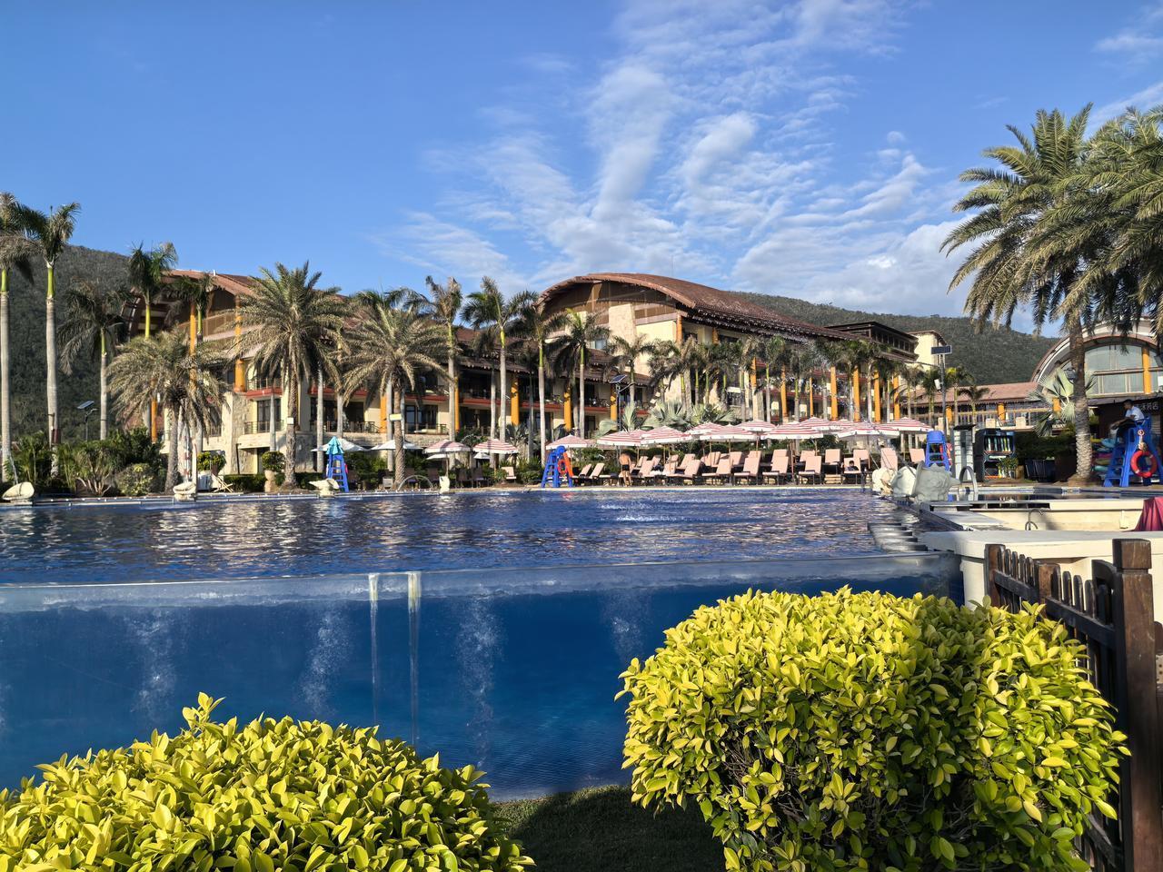 如果你想逃避美国斩杀线的夺命连环杀，其实有一个办法，就是避开美国的信用体系，进入