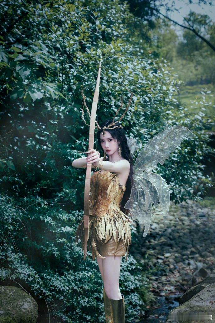 #孟子义夸王星越靠帅进的中戏# 孟姐是怎么做到她的每对cp我都想嗑，而且都不觉得