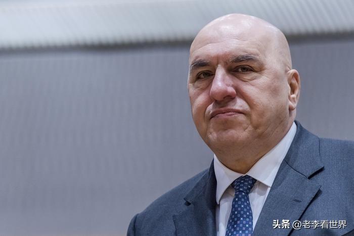 【意大利防长：该国对俄罗斯的立场没有因为中东局势而改变】
罗马时间2026年3月