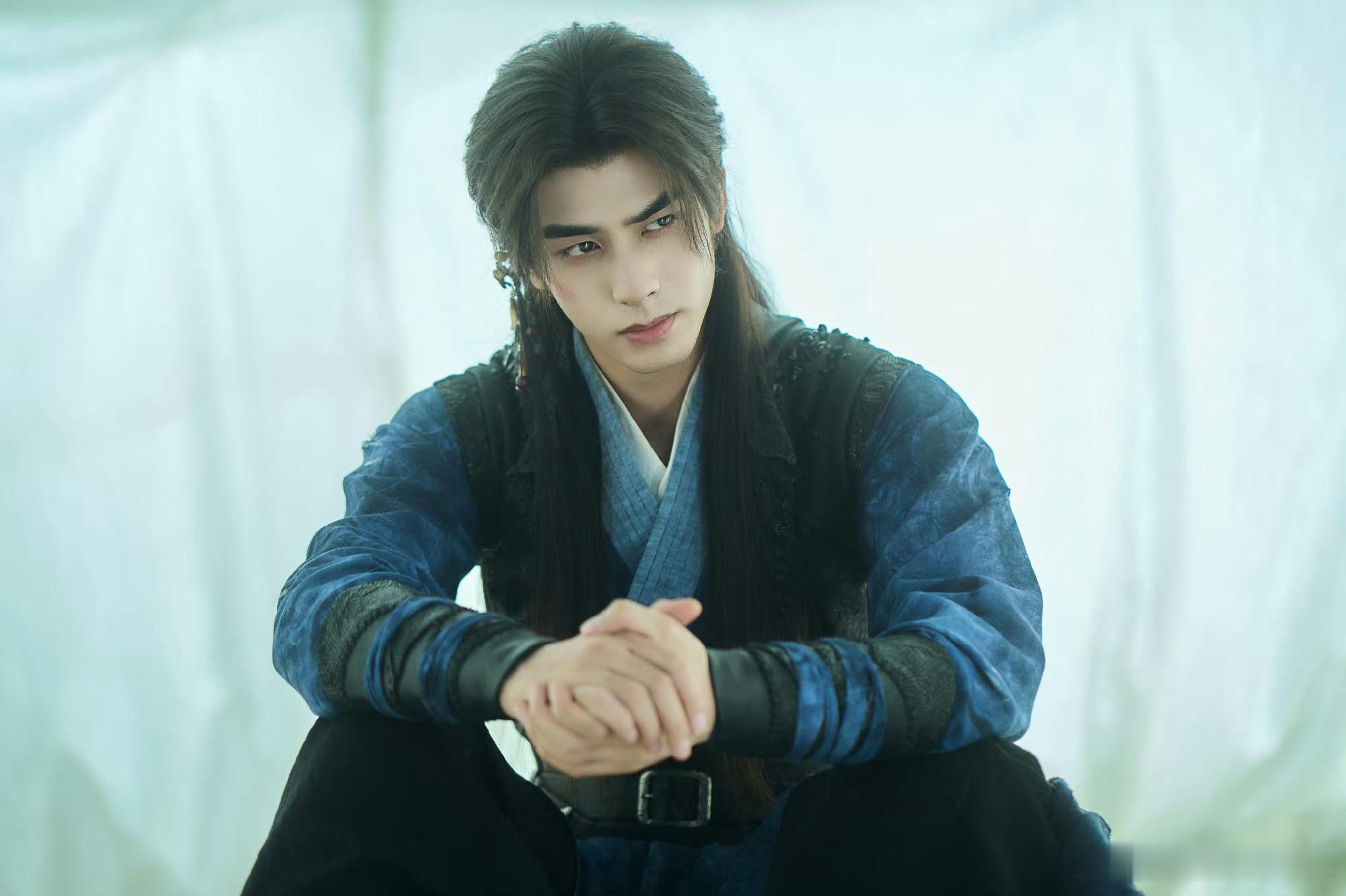 宋威龙一天官宣两部上星剧宋威龙现偶古偶一把抓！《野狗骨头》湖南卫视、《千香》上江