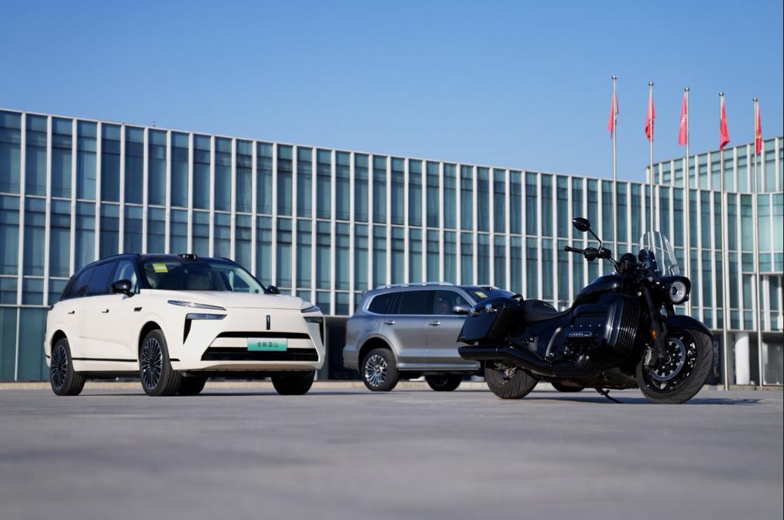 中国智造提前亮剑，长城携都江堰智慧和8缸摩托冲击2026CES