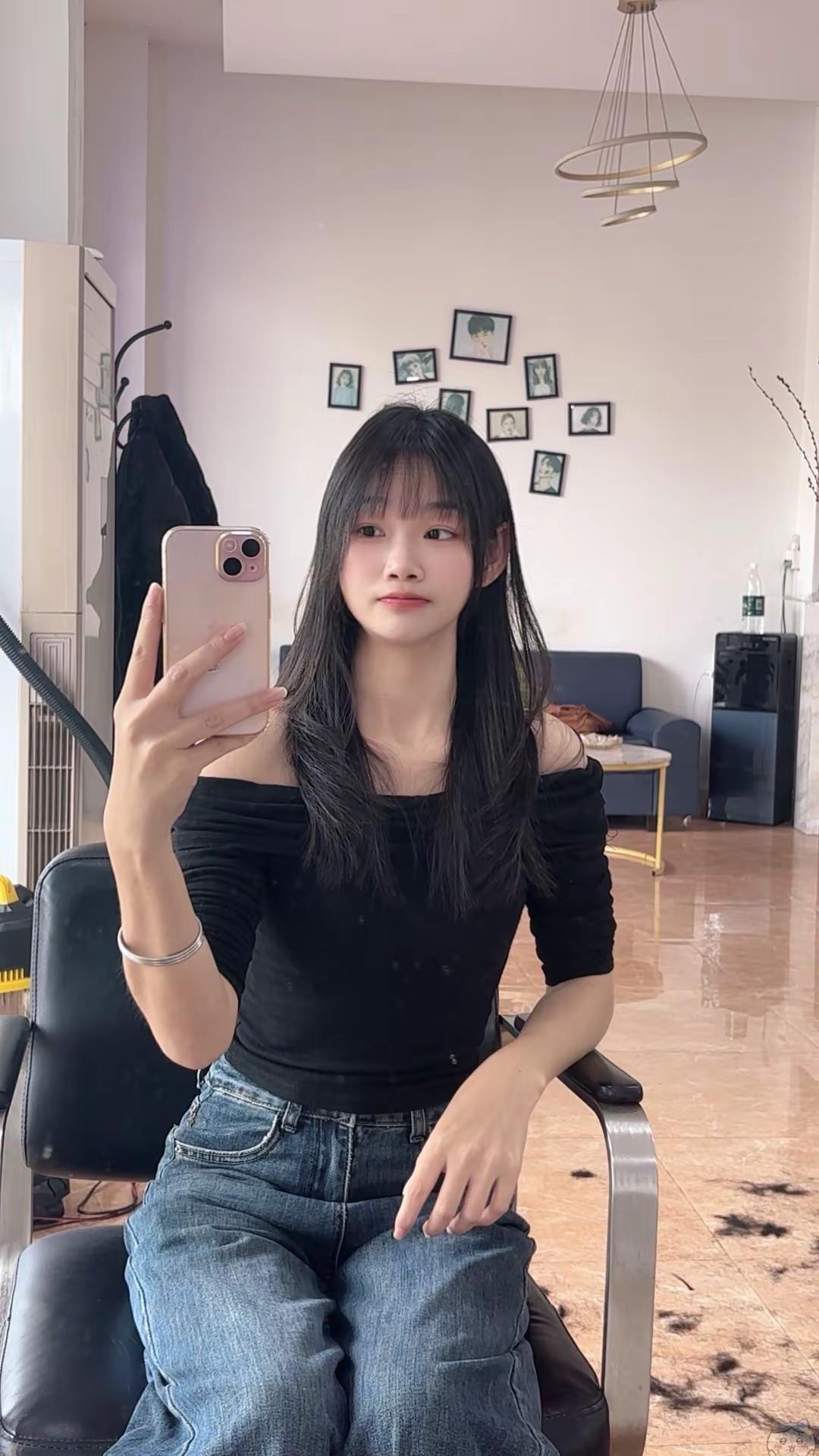 换个发型，换种心情，千年不变的黑发🫣