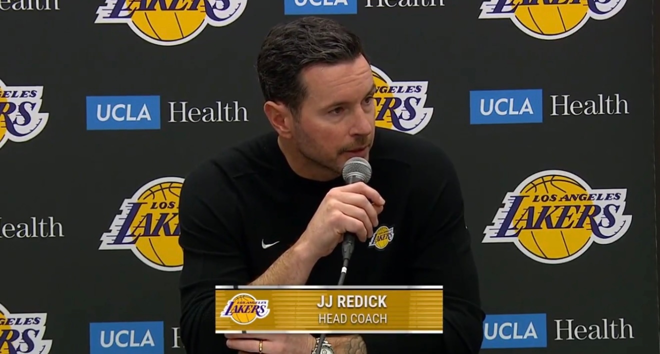 雷迪克点评今天的表现：“这一切始于球员们乐于做出更多传球。卢卡在开场时的打法展现