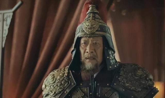朱元璋将皇位传给了朱允炆，可朱允炆继位后，他却发现了一个问题：爷爷朱元璋几乎将明