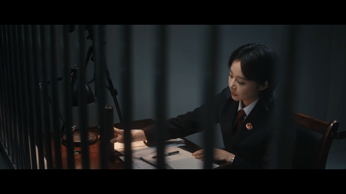 高叶新剧审的是猎罪的褚英子吧 高叶的演技太多变了！《正当防卫》方灵渊冷静克制，《