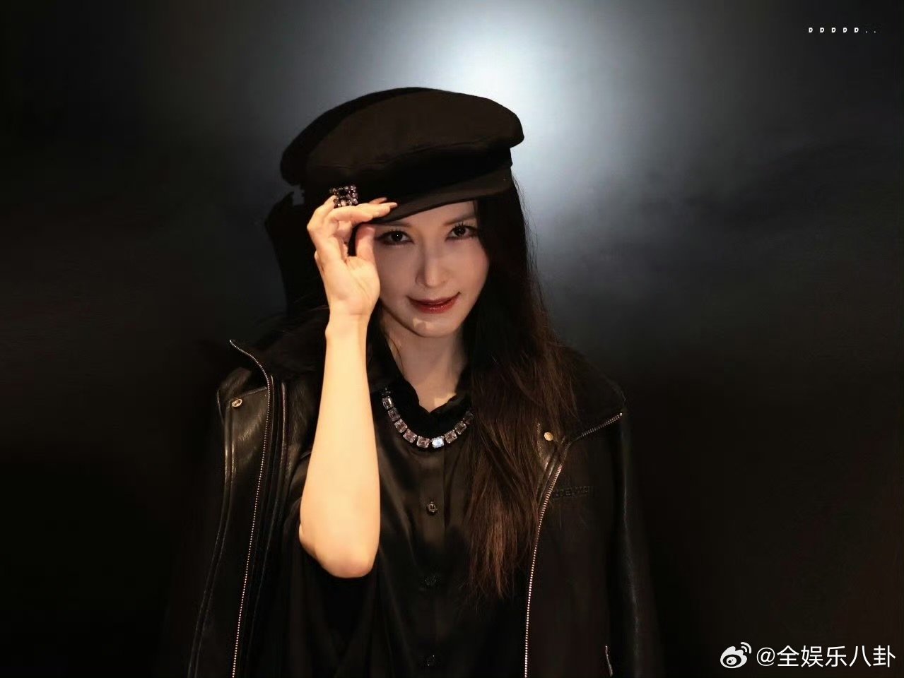 徐洁儿回应没有人亮灯乘风2026 实力在线心态还好，徐洁儿这次乘风之旅肯定大放异