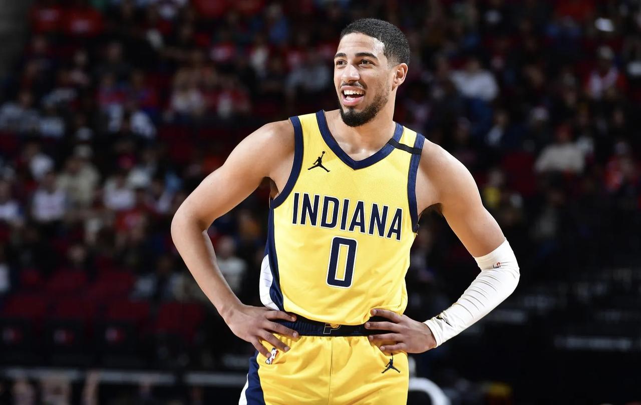哈利伯顿创3项里程碑：一数据NBA历史第一人！
在结束的步行者120-104战胜