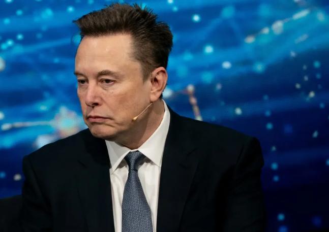 特斯拉芯片计划要烧掉5000亿美元？SpaceX 和 xAI 一起出钱
今天（3