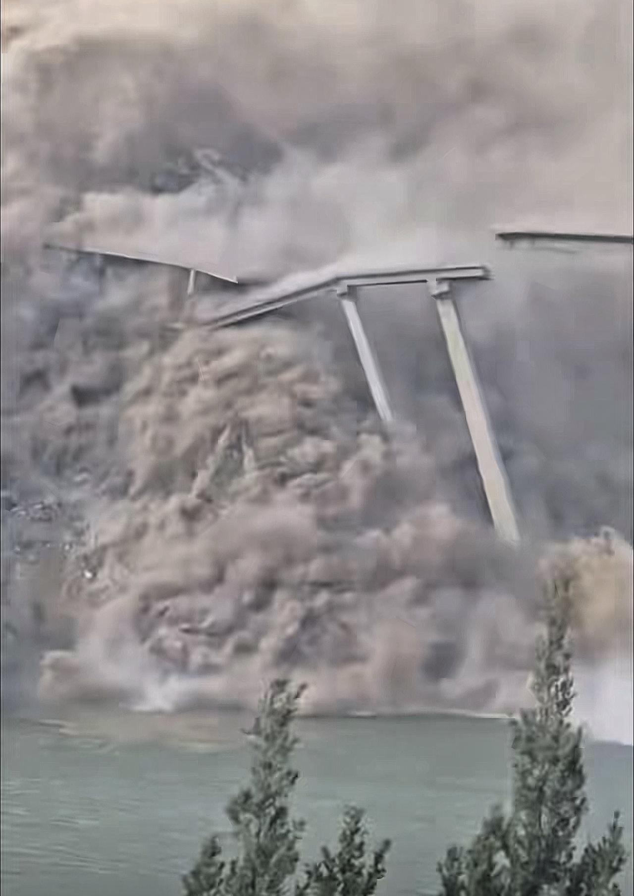 阿坝州引桥垮塌零伤亡！最该感谢的是这位“平民英雄”！

谁能想到，阿坝州双江口红