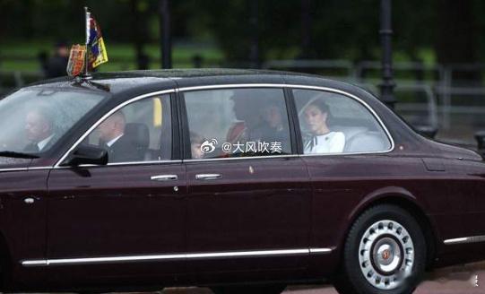 #凯特王妃#一个自由民主国家，搞得王妃成了消失的她。简直是讽刺，这就是老牌资本主