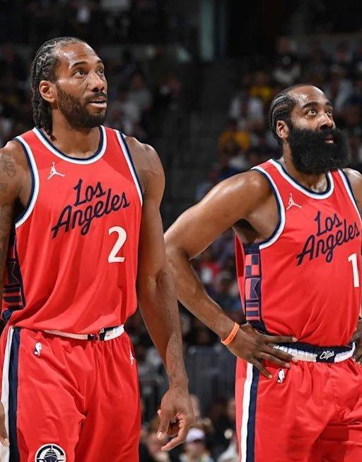 快船仅6人得分 快船背靠背110-114不敌独行侠，遭遇四连败。快船全队仅6人得