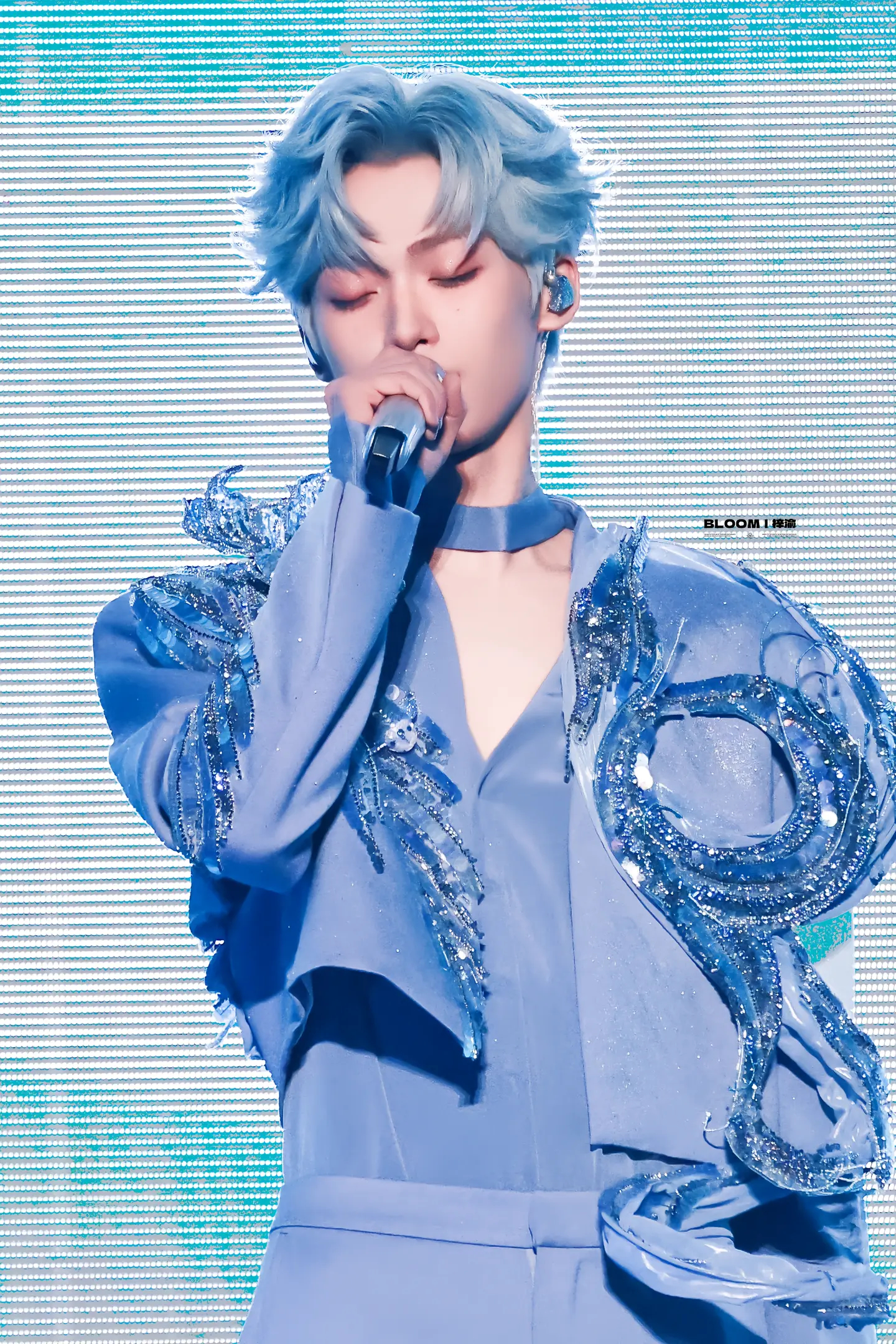 人鱼王子终于抵达了他的大海 梓渝演唱会 直播 梓渝回应首场演唱会开演