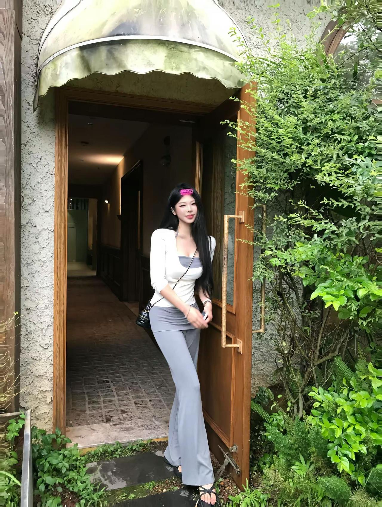 其实我一直很好 只有看不惯我的人才会觉得我坏 淡系ootd 韩系 韩系穿搭