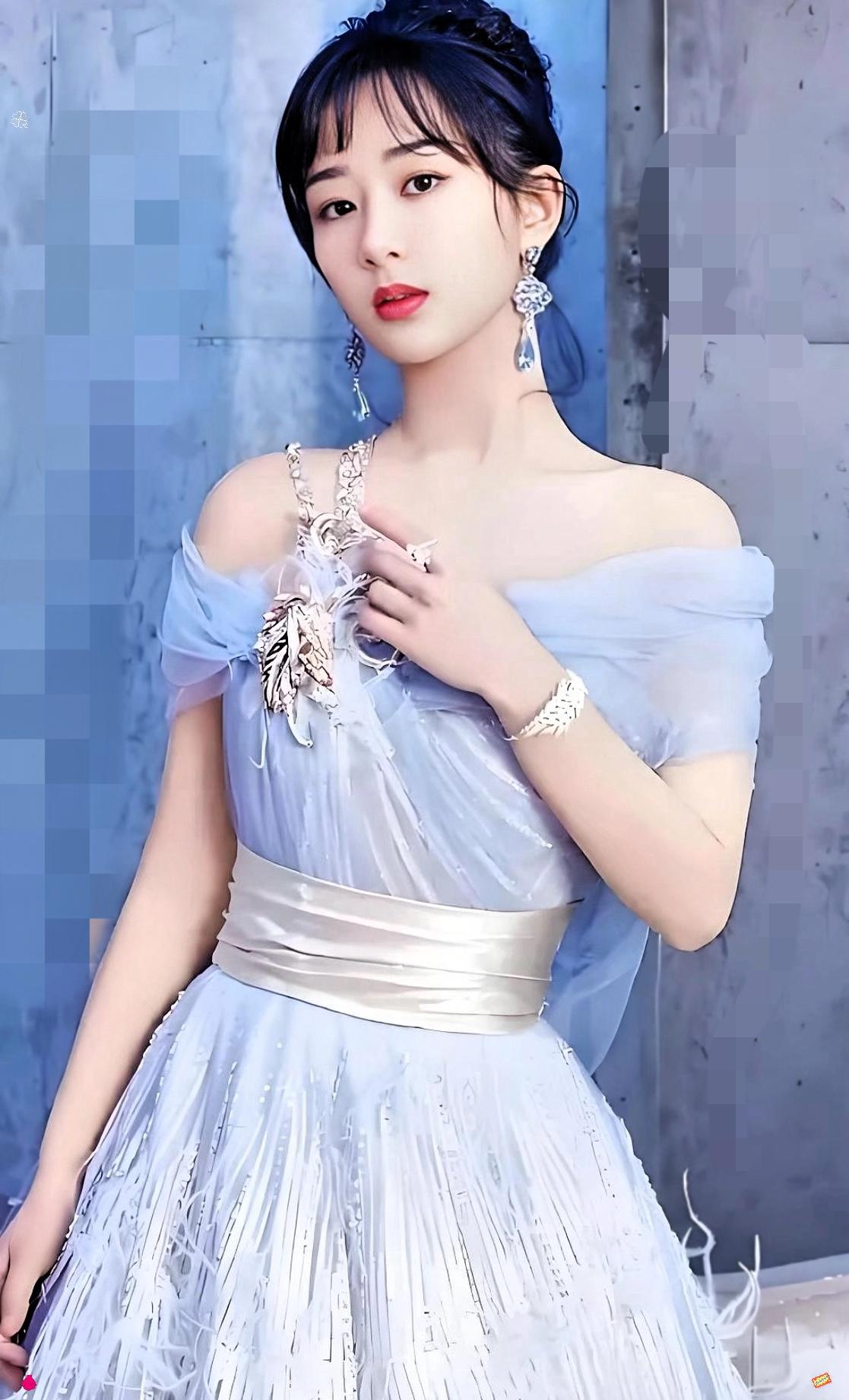 白鹿沉默了

孟子义也不敢吭声了

万万没想到，杨紫居然晋升90后女顶流了！
