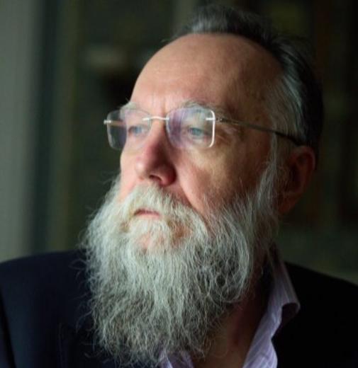 在美国抓捕委内瑞拉总统马杜罗之后，俄罗斯著名政治学者亚历山大·杜金今天（北京时间