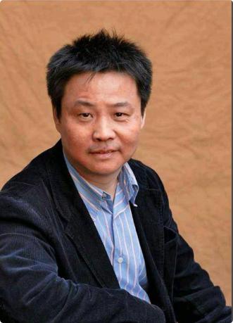 余华说："人最顶级的本事，是让自己长时间处在一种极度糟糕、极度混乱、极度没有结果
