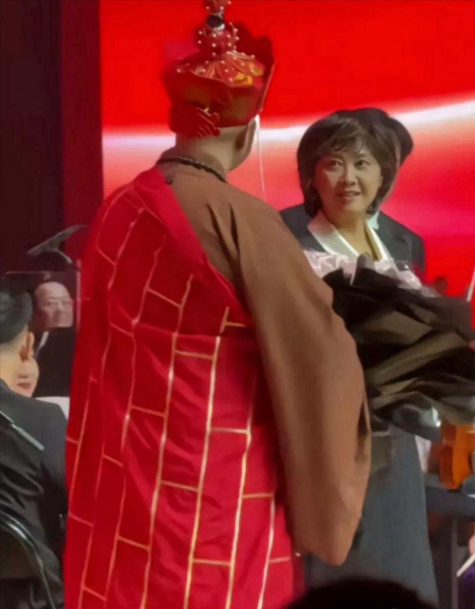 当72岁朱琳再遇“唐僧”时，只是国王没变，唐僧早已不是那个唐僧 ​​​