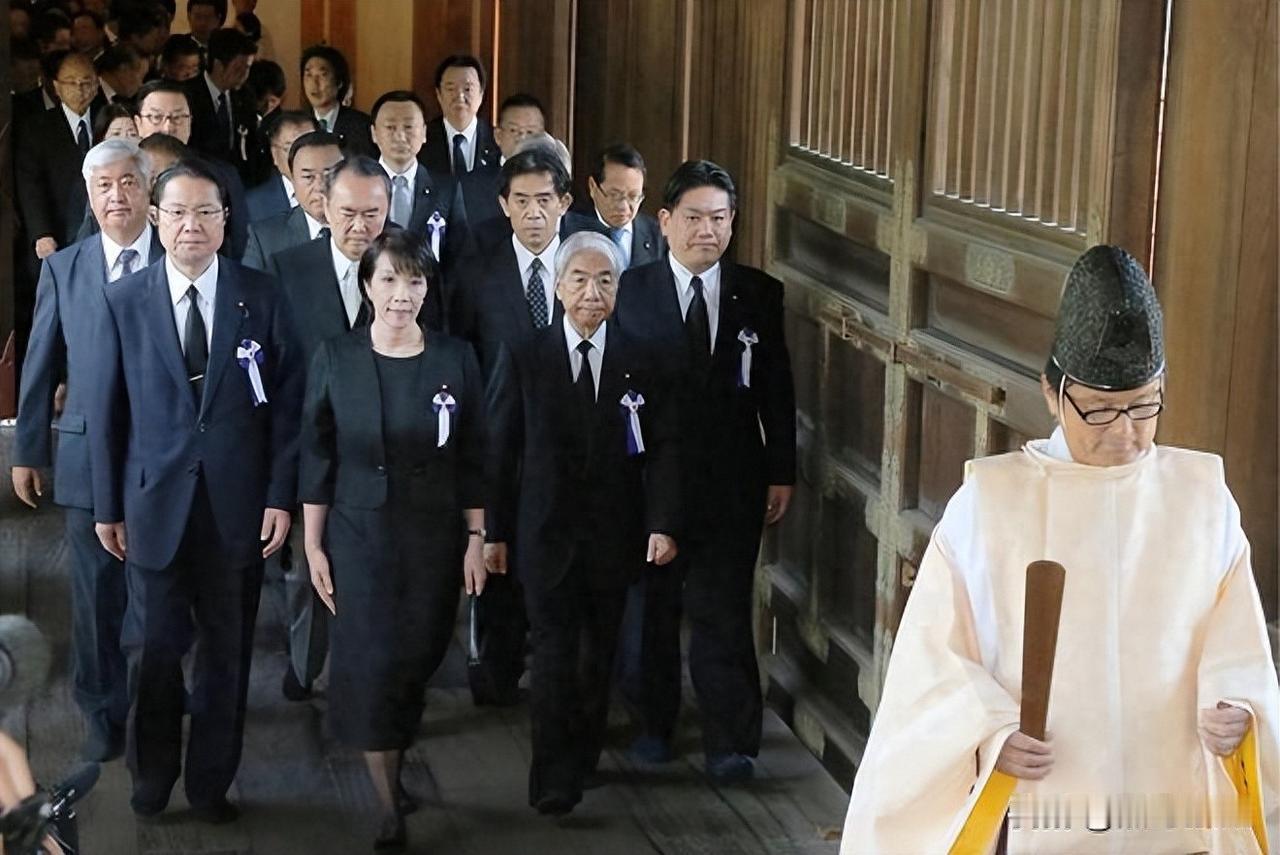 日本释放开战信号，已安排士兵后事，高市早苗的野心彻底藏不住了......
 
年