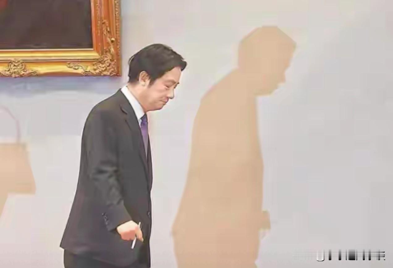 赖清德拒审，台当局突然调转枪口，大陆：胆敢乱动，后果自负！！！

21号上午，台