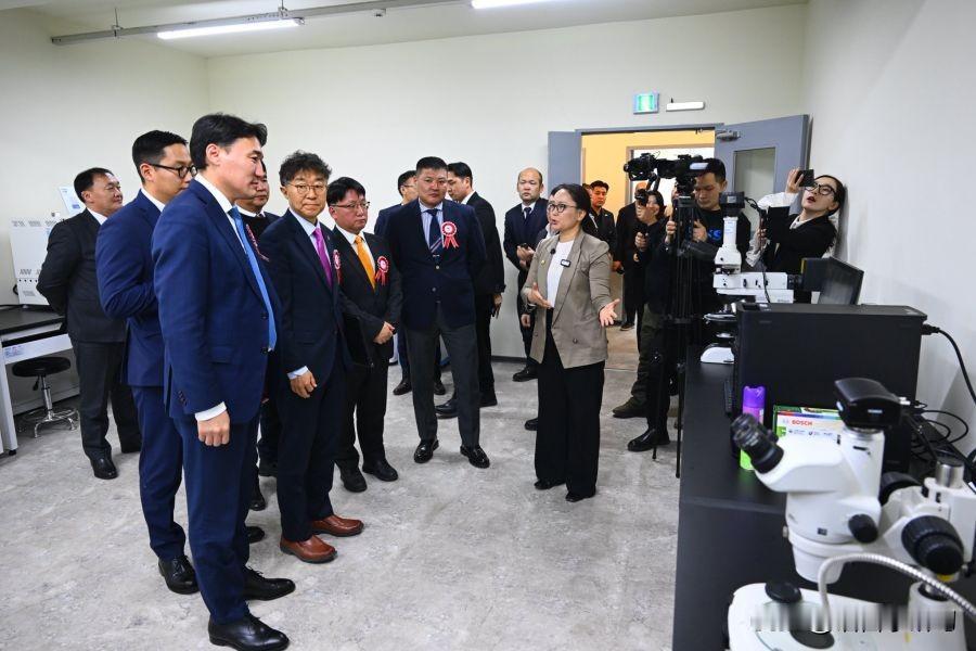 蒙古国与韩国设立稀有金属研究与实验中心

蒙通社乌兰巴托 12 月 15 日电，