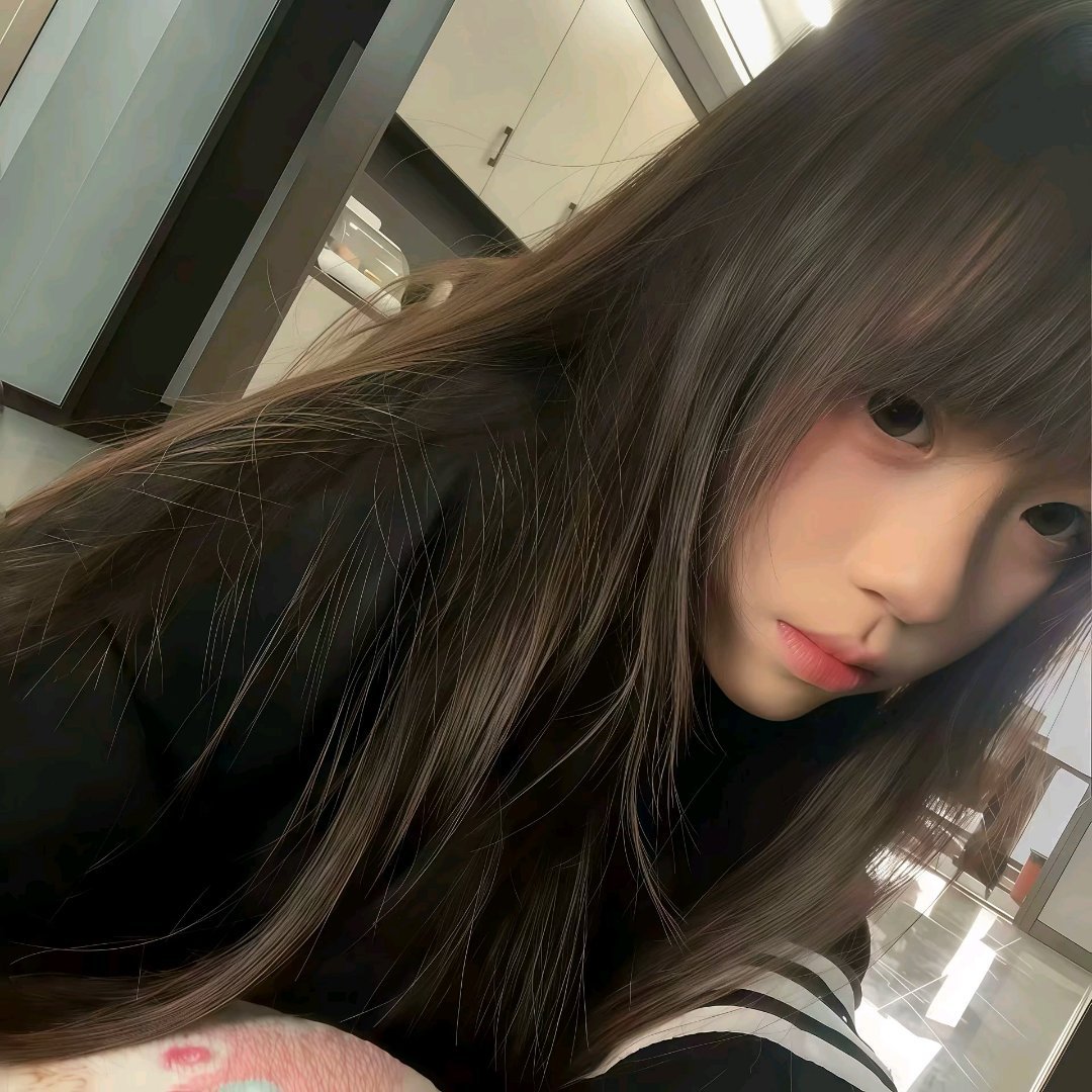 𝑾𝒆𝑪𝒉𝒂𝒕女生头像 | 优质女头 | 氛围感女头 ｜图源网络 专栏
