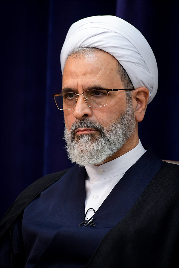 【“哈梅内伊心腹”，#伊朗掌权第三人身份揭晓#】当地时间2月28日，美国和以色列