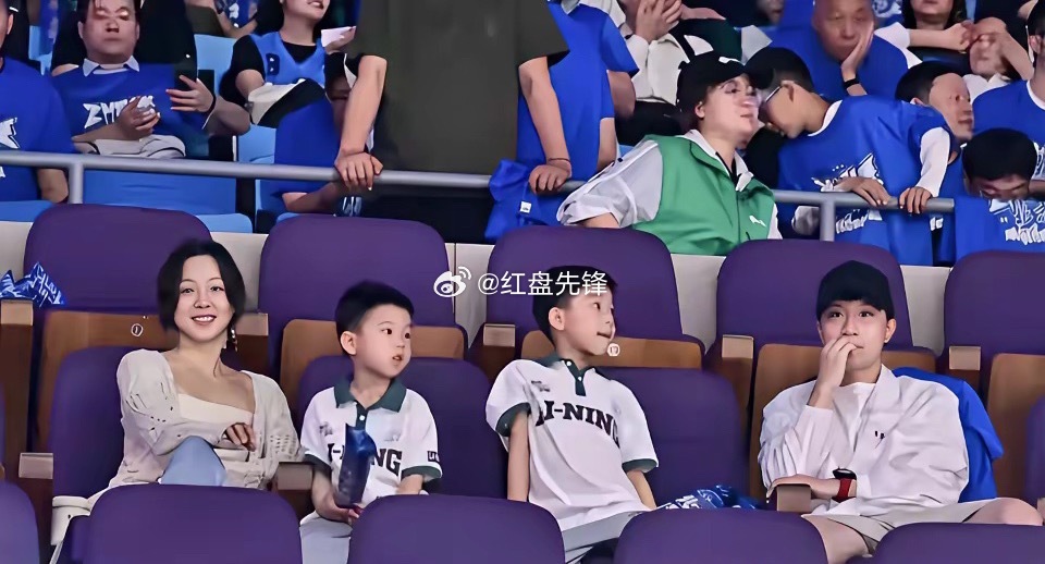马龙给两个儿子取的名字真的太有意义了！马东奥和马里奥，马东奥是为了纪念马龙在东京
